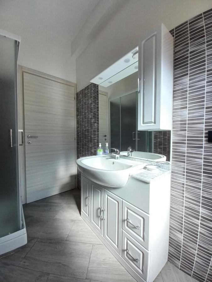 L.Ady Home Болонья Экстерьер фото